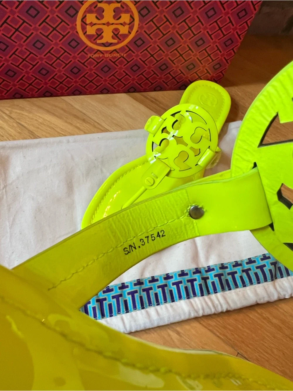 Tory Burch Neon Fluorescent Yellow Patent Leather Miller Sandals